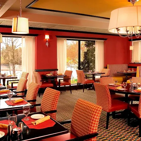 Four Points By Sheraton Wakefield Boston Hotel & Conference Center-3