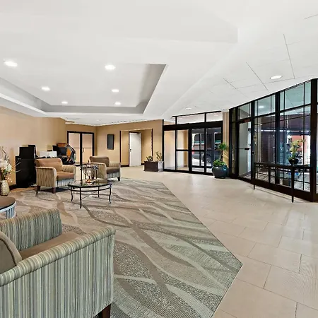 Quality Hotel Philadelphia Airport-2