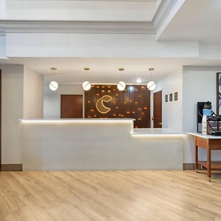 Comfort Suites East Brunswick - South River-3