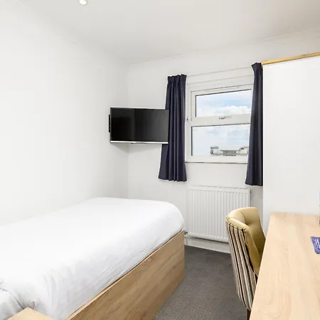 The Sandringham Hotel-2