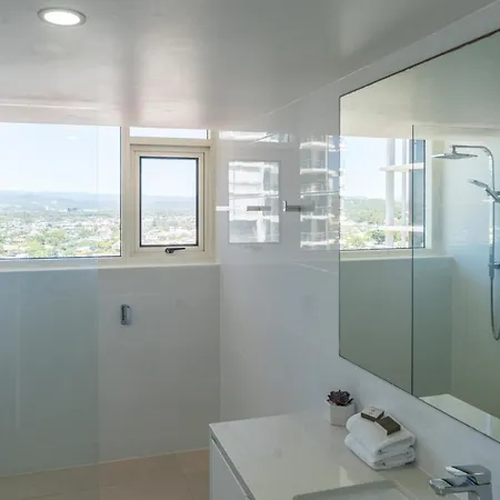 Southern Cross Beachfront Holiday Apartments-3