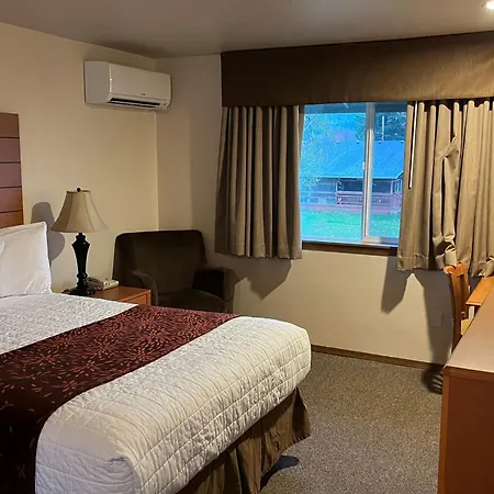 Seasons Motel-2