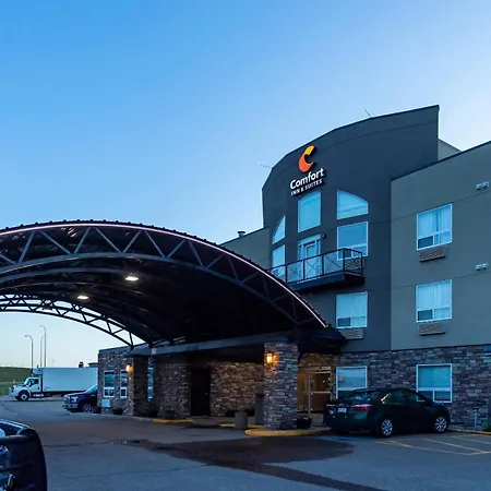 Comfort Inn & Suites-3