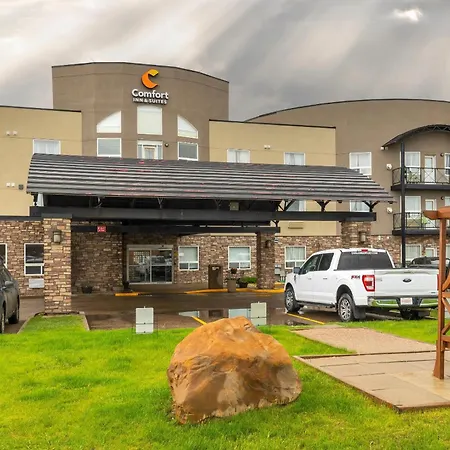 Comfort Inn & Suites-2