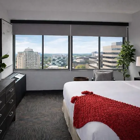 Ramada Plaza By Wyndham Regina Downtown-3