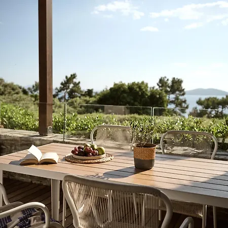 Eagles Villas - Small Luxury Hotels Of The World-2
