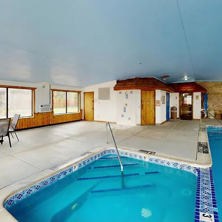 Oscoda Lakeside Hotel-3
