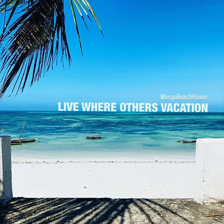 Mango Beach House-3