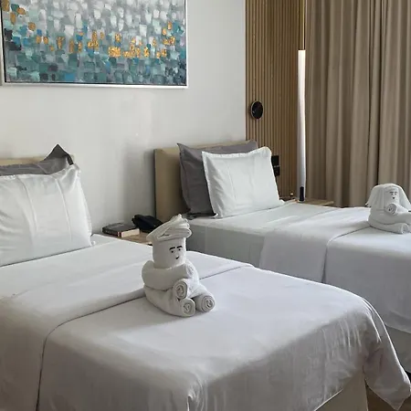 Hotel La Isla-2