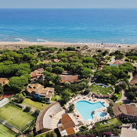 Colostrai Hotel Club-2