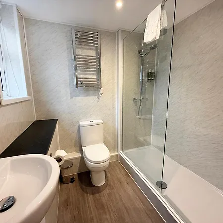 Ivy Bush Royal Hotel By Compass Hospitality-3