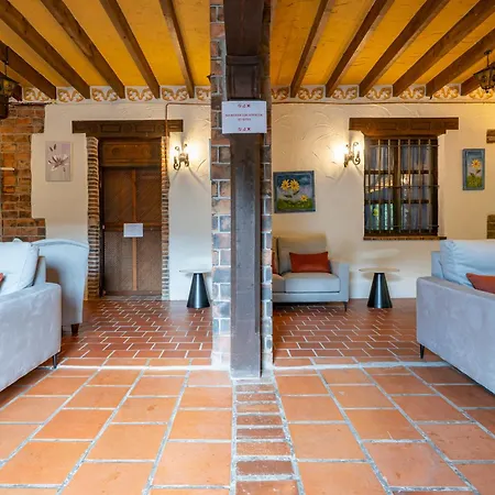 Conjunto Hotelero La Pasera-2