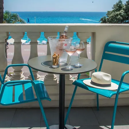 Mercure Nice Marche Aux Fleurs-3