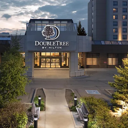 Doubletree By Hilton West Edmonton-3