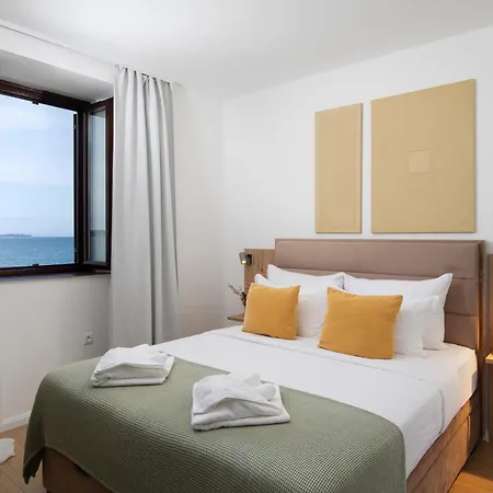 Hotel Marina-2