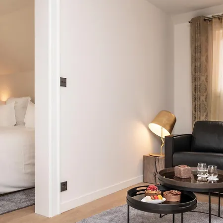 Relais Et Chateaux Le Chambard-2