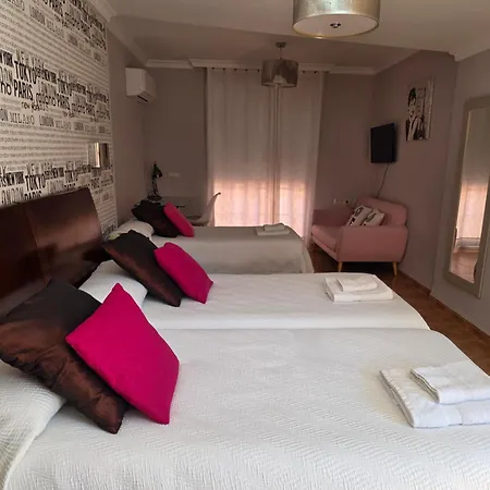 Hotel Iris La Eliana-3