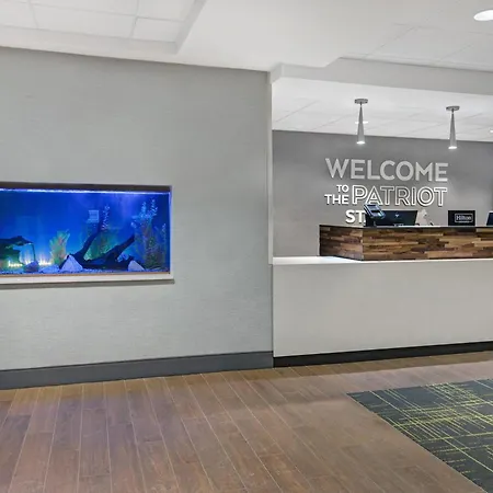 Hampton Inn Westfield-2