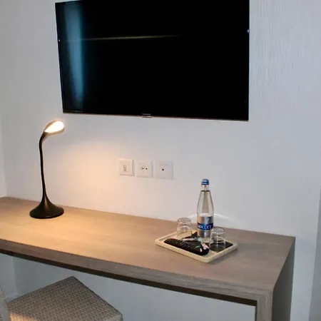 Brit Hotel Alghotel-2