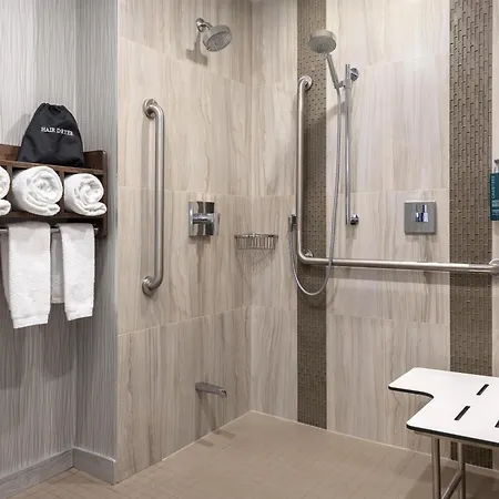 Doubletree By Hilton Kitchener-3