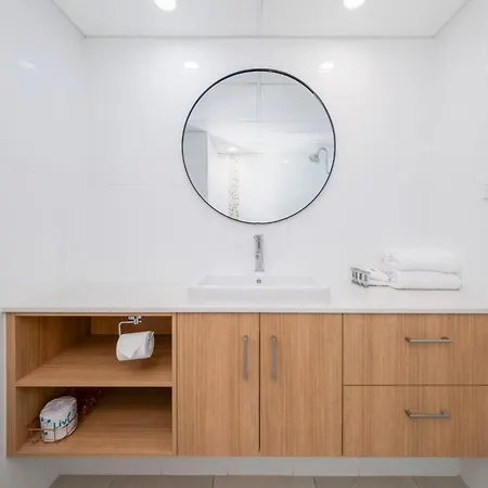 Bayview Tower-3