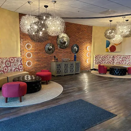 Hotel Indigo Cleveland Beachwood By Ihg-3