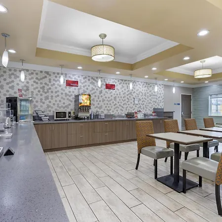 Best Western Plus Wasco Inn & Suites-3