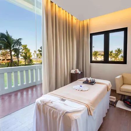 Vinpearl Cua Hoi, Affiliated By Melia-3