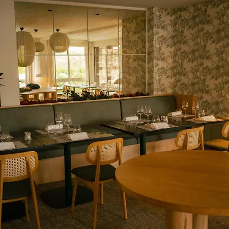 Briqueterie Champagne, A Beauvallon Hotel & Spa-3