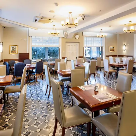 The Colony Hotel-2