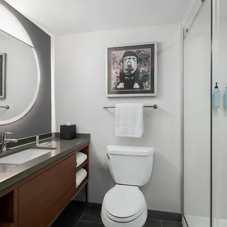 Courtyard By Marriott Athens Downtown-3