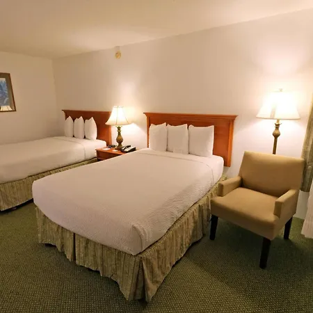 Ramada Plaza By Wyndham Waikiki-3