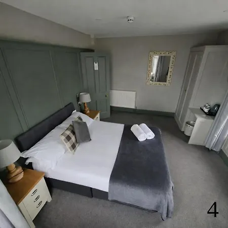 The Old Inn-2