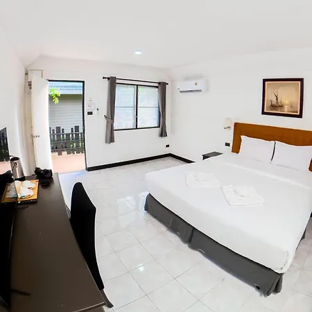 Luna Hut Resort-2