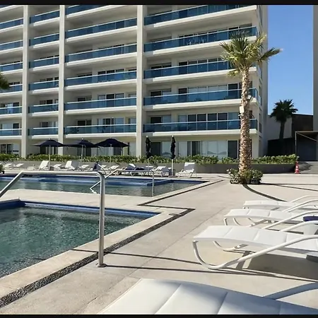 Encantame Towers -Verano 2105-Luxury Beachfront Condo-2