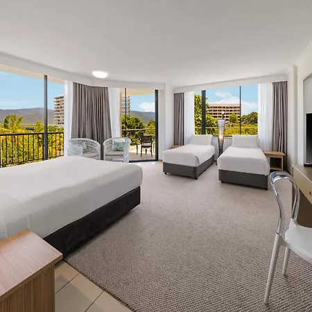 Pacific Hotel Cairns-2