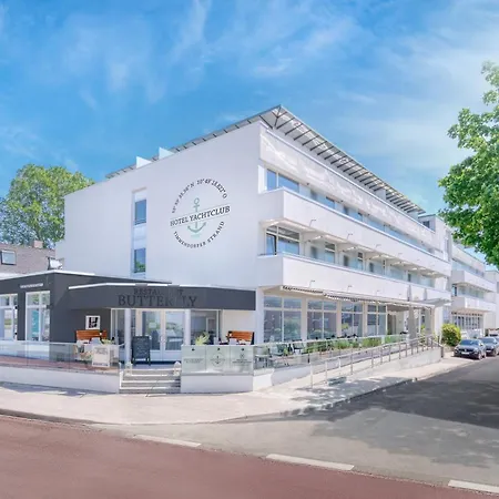 Hotel Yachtclub-2