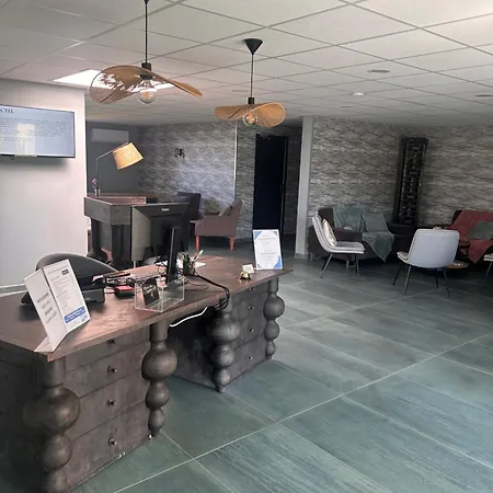 Contact Hotel Utah Beach Carentan-2