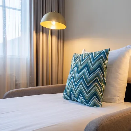 Leonardo Hotel Breda City Center-3
