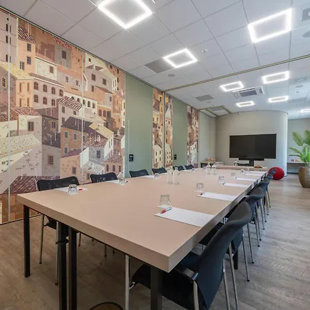 Leonardo Hotel Breda City Center-3