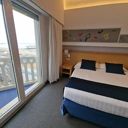 City Hotel-3