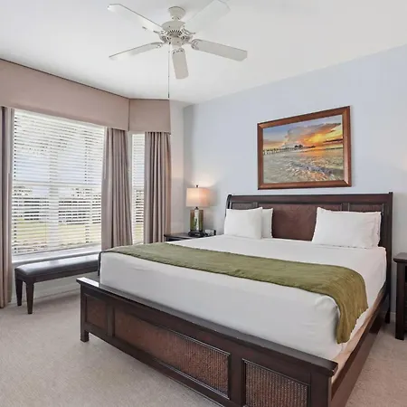 Greenlinks Golf Villas At Lely Resort-3