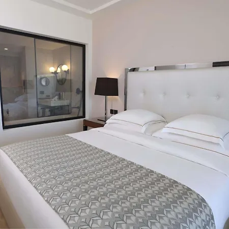 Moevenpick Hotel Beirut-3