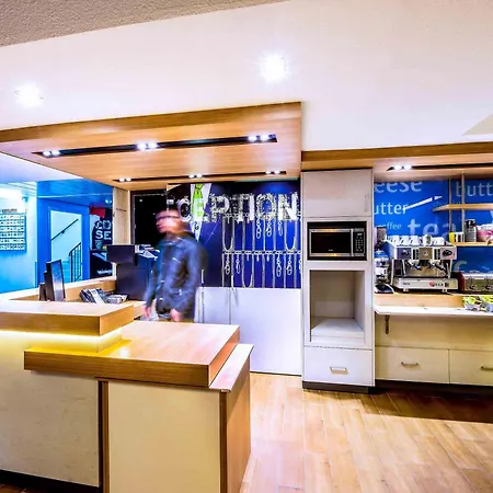 Ibis Budget - St Peters-3