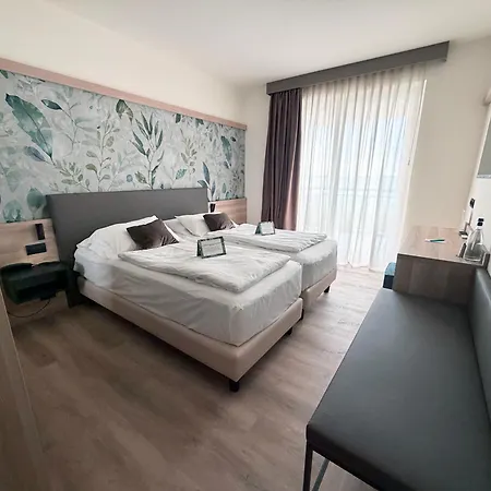 Hotel Villa Letizia-2