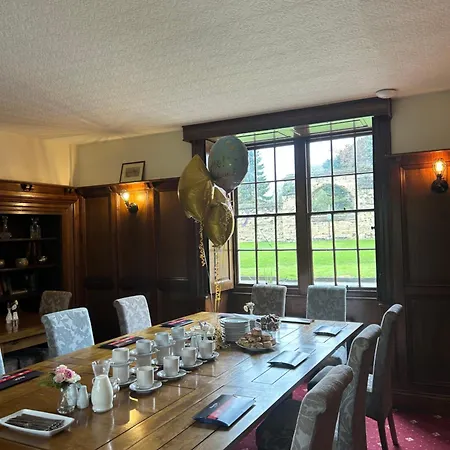 The Old Lodge-2