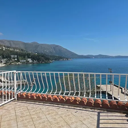 Guest House Daniela-3