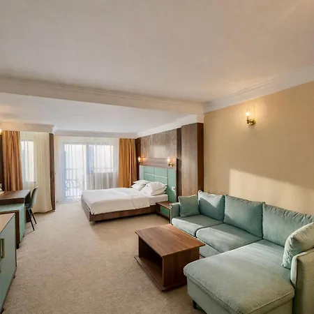 Hotel President-2