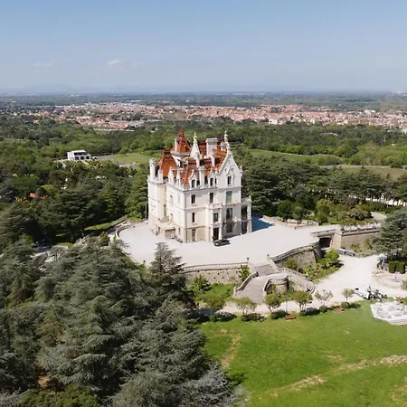 Chateau De Valmy - Chambres D'Hotes-2
