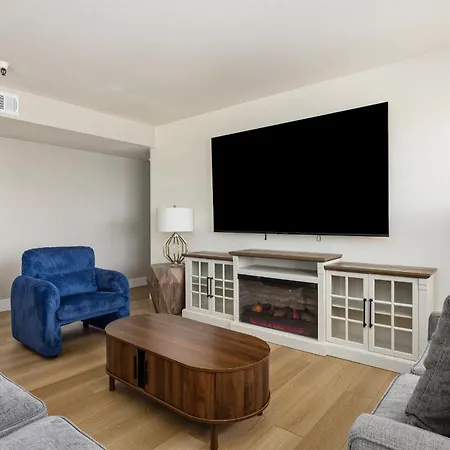 456 Embarcadero Inn&Suites-3